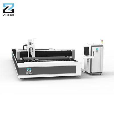 il metallo di CNC della smussatura di angolo di asse 45 della tagliatrice del laser della fibra di 12000w 6000w 5 con Raytools ha tagliato la testa 6020
