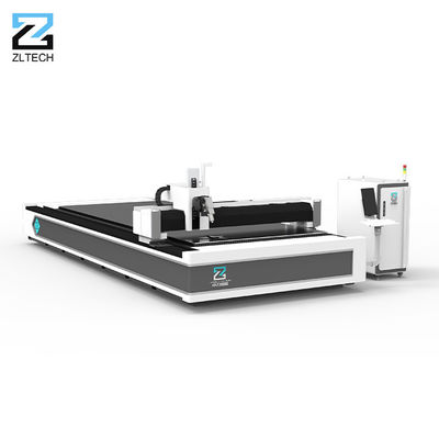 il metallo di CNC della smussatura di angolo di asse 45 della tagliatrice del laser della fibra di 12000w 6000w 5 con Raytools ha tagliato la testa 6020